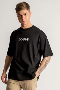 t-shirt-boxy-black-front-isolated-0605-ff8640d5
